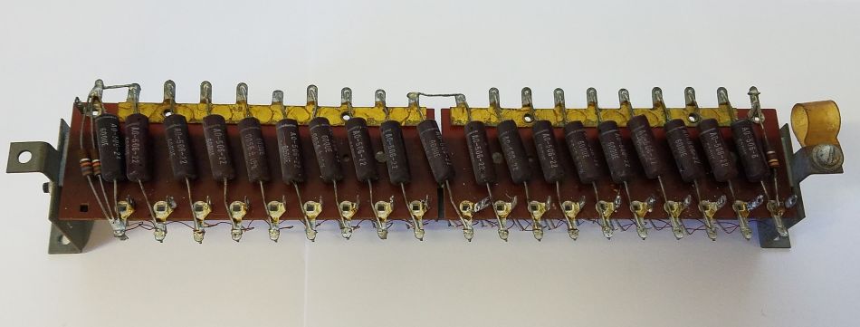 Vibrato Line Box (Mylar capacitors) A100 B3 C3 D100 RT3