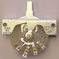 3-position contact switch for half moon switch case