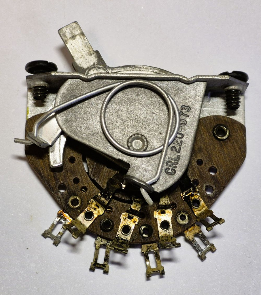 Half Moon Switch 2 Position (top screw mounting)